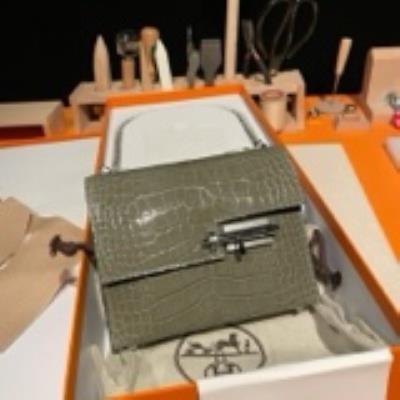 cheap quality Hermes Verrou 17 Shiny Allligator Gris tourterelle PHW